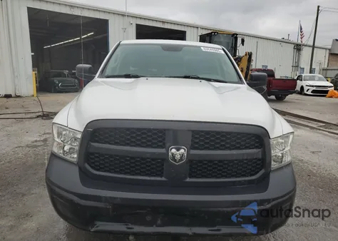2017 Ram 1500 St z USA, uszkodzony, nr VIN 1C6RR6ST8HS708852